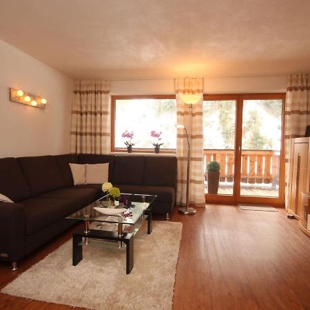 Boutique Apartment In Brixen With Mountain View Brixen im Thale Εξωτερικό φωτογραφία