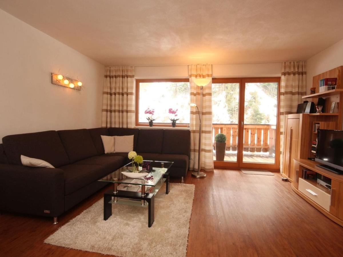 Boutique Apartment In Brixen With Mountain View Brixen im Thale Εξωτερικό φωτογραφία