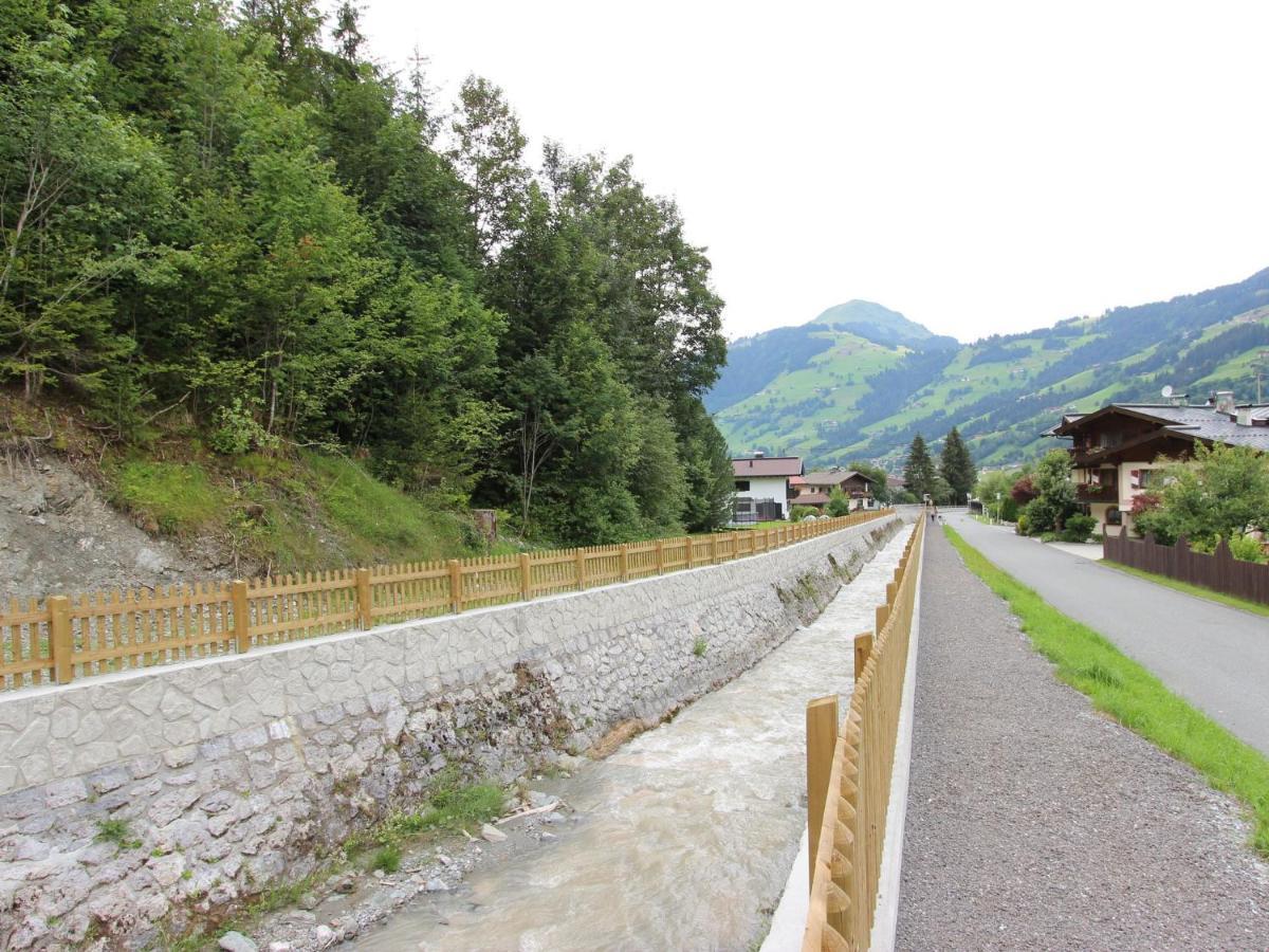 Boutique Apartment In Brixen With Mountain View Brixen im Thale Εξωτερικό φωτογραφία