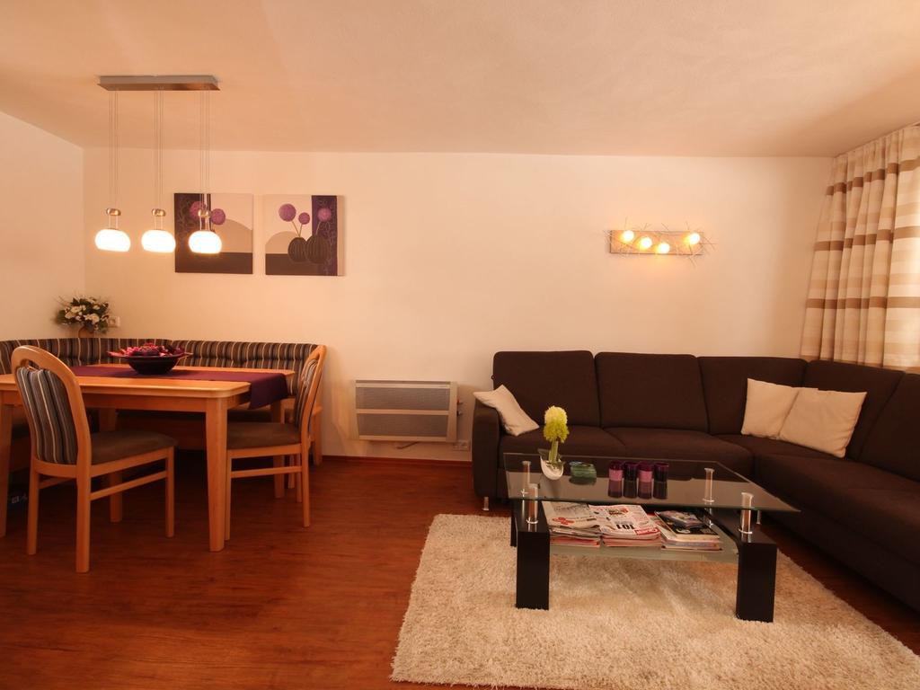 Boutique Apartment In Brixen With Mountain View Brixen im Thale Εξωτερικό φωτογραφία